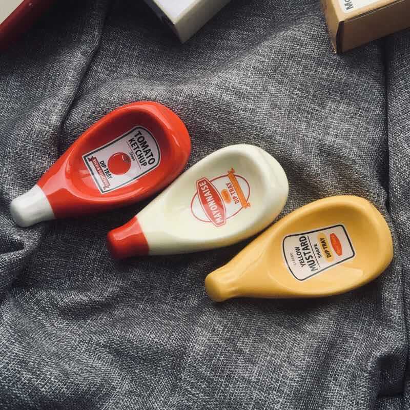 Coupelle en céramique en forme de bouteille — pour sauces, condiments et trempettes