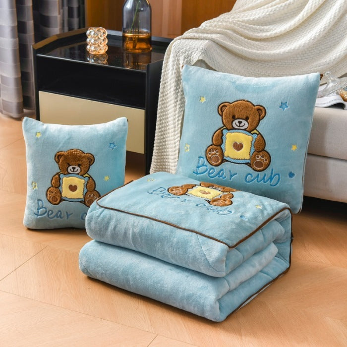 Coussin-couverture “Teddy Dream” – Douceur et confort pour petits et grands