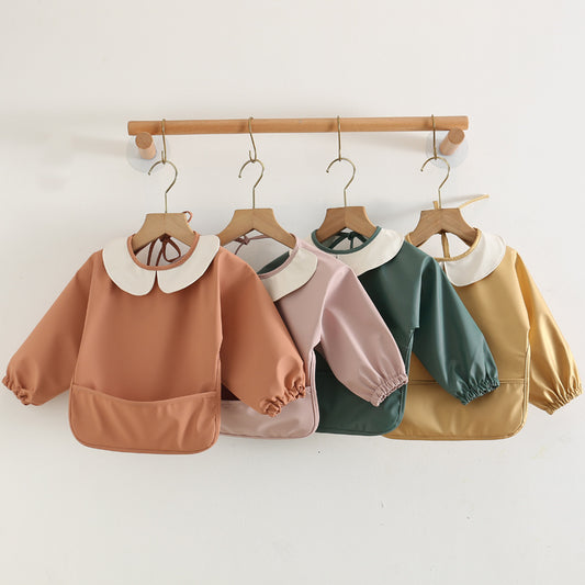 Bavoir Imperméable à Manches Longues – Avec Col Doux et Poche Ramasse-Miettes