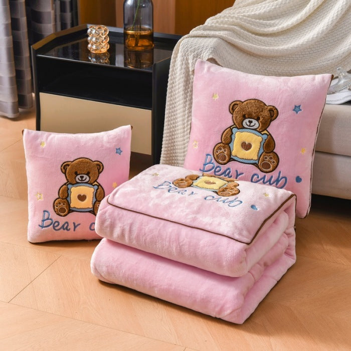 Coussin-couverture “Teddy Dream” – Douceur et confort pour petits et grands