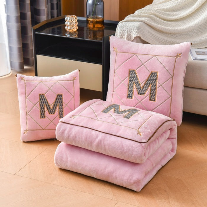 Coussin-couverture “Teddy Dream” – Douceur et confort pour petits et grands