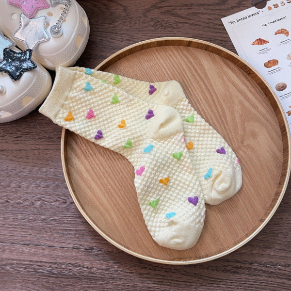 Chaussettes douces avec petits cœurs en relief – Confortables et mignonnes